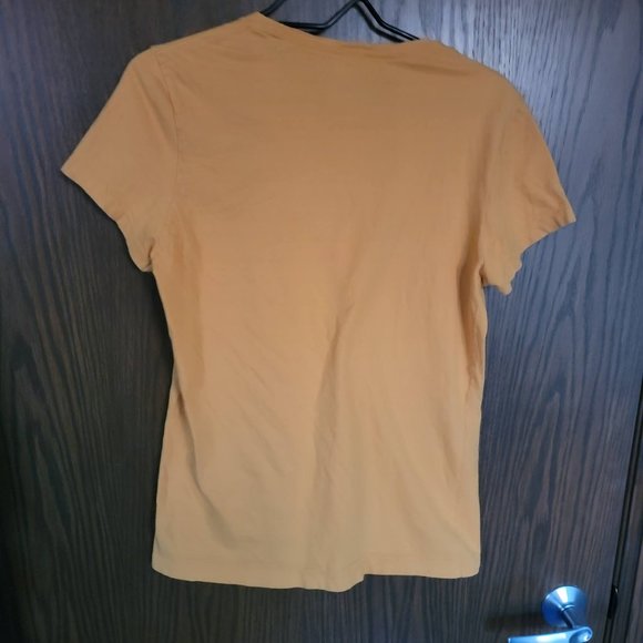 The North Face Women's Mustard Yellow Half Dome Graphic Tee Size Large - Picture 4 of 6